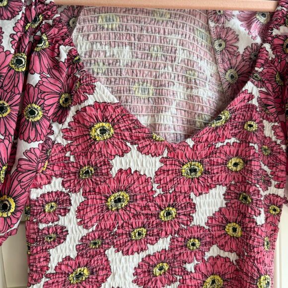 Zara Puff Off the Shoulder Sleeve Smocked Mini Dress in Pink Daisy size M - Picture 8 of 13